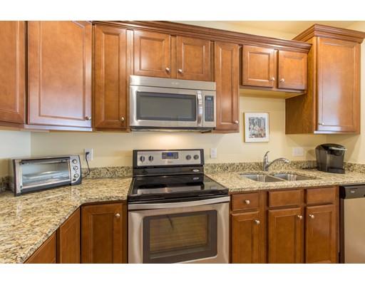 7 Augustus Ct #2004, Reading, MA 01867 photo 11