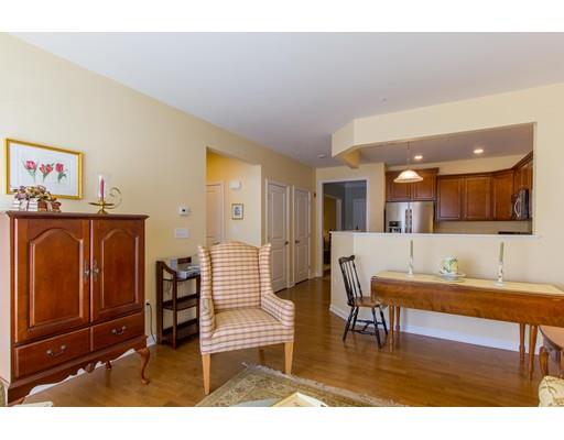 7 Augustus Ct #2004, Reading, MA 01867 photo 16