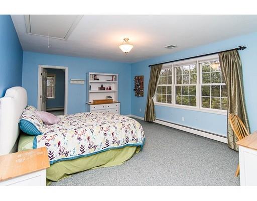 3 Bridle Path, Walpole, MA 02081 photo 17
