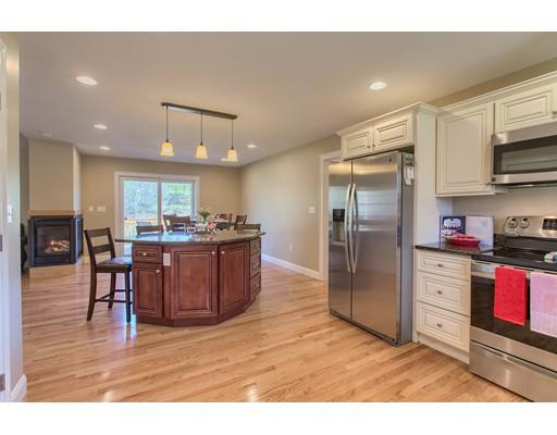 89 Pine St, Douglas, MA 01516 photo 4