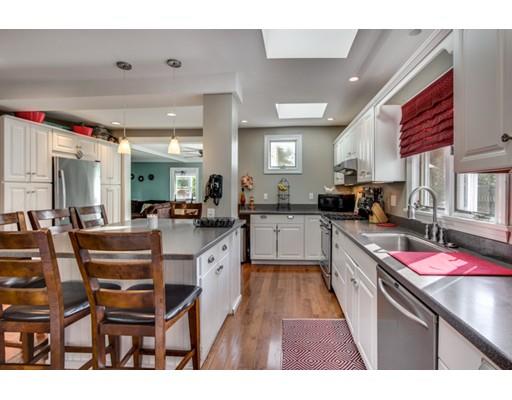 26 Clearview Ave, Gloucester, MA 01930 photo 8
