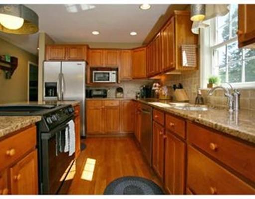 10 Rose Rd, Millis, MA 02054 photo 4