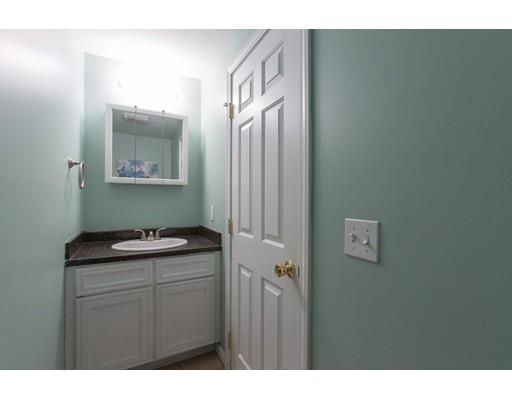20 Nutmeg Ave, Worcester, MA 01603 photo 12