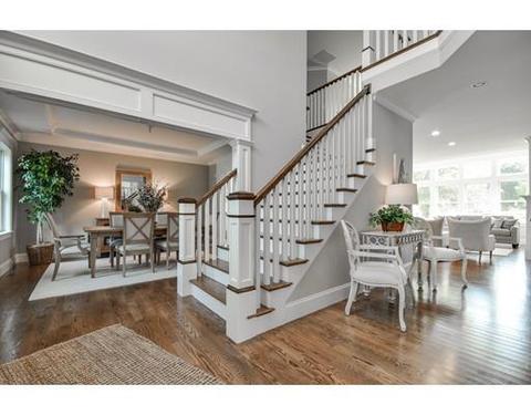 66 Everett St, Natick, MA 01760 photo 4