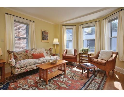 49 White Pl, Brookline, MA 02445 photo 2