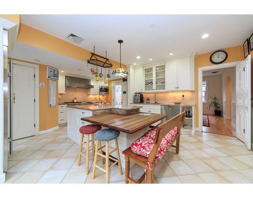 89 Welland Rd, Brookline, MA 02445 photo 8