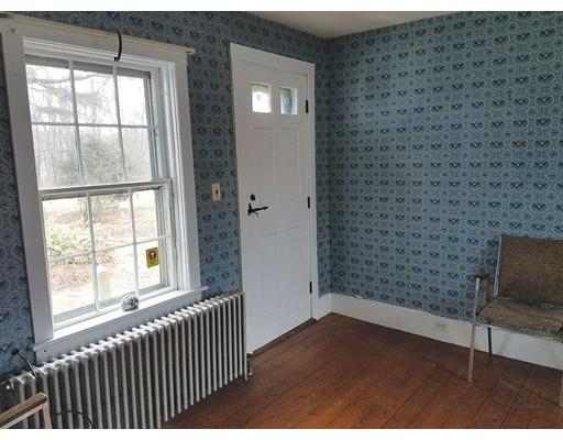 530 Massasoit Rd, Worcester, MA 01604 photo 11