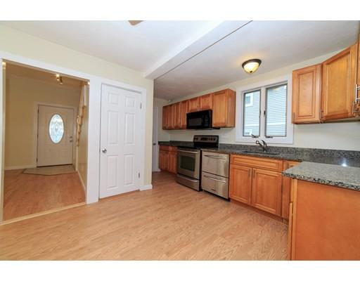11 Heath St, Everett, MA 02149 photo 5