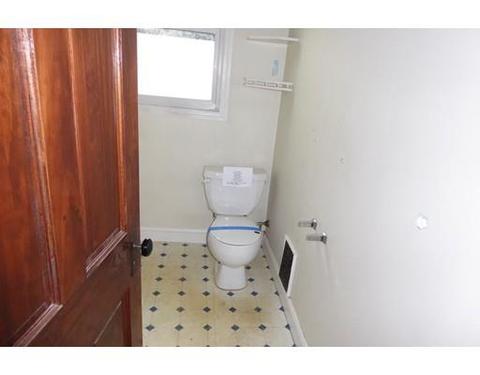 257 Oak St, Springfield, MA 01151 photo 8