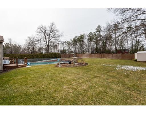 12 Kania St, Easthampton, MA 01027 photo 3