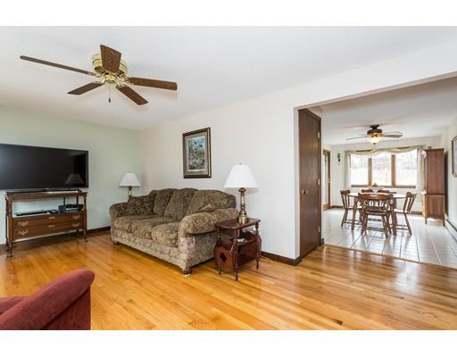 12 Kania St, Easthampton, MA 01027 photo 10