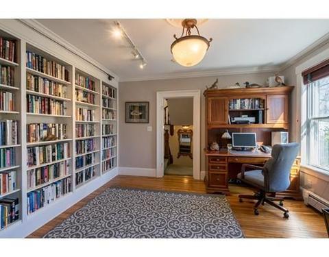 49 Cloutmans Ln, Marblehead, MA 01945 photo 11