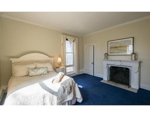 49 Cloutmans Ln, Marblehead, MA 01945 photo 16