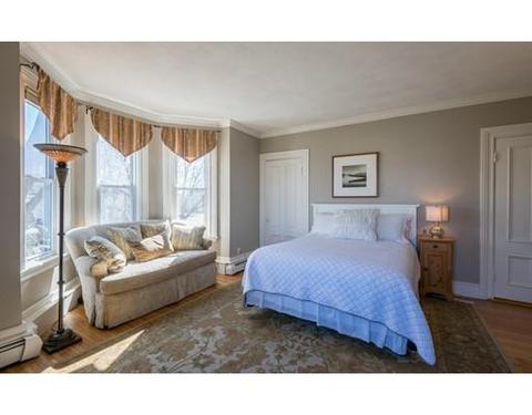 49 Cloutmans Ln, Marblehead, MA 01945 photo 13