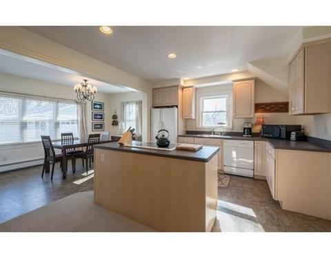 49 Cloutmans Ln, Marblehead, MA 01945 photo 22