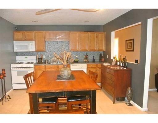 28 Reuben St #10, Fall River, MA 02723 photo 1