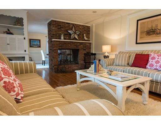 9 Pequot Rd, Marblehead, MA 01945 photo 3