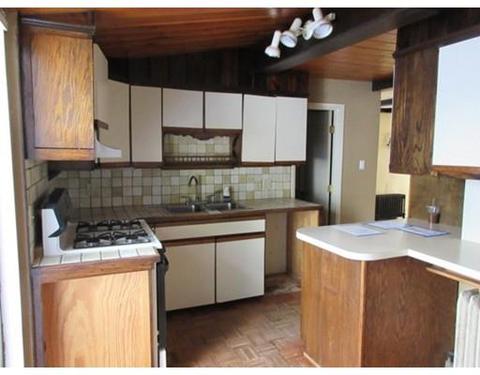 11 Burton St, Worcester, MA 01607 photo 10