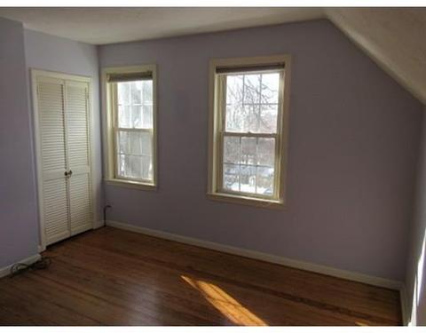 11 Burton St, Worcester, MA 01607 photo 21