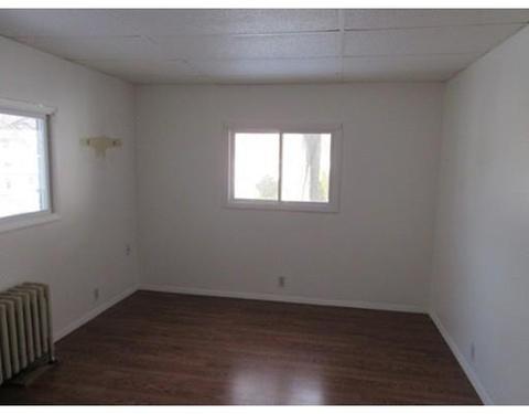 11 Burton St, Worcester, MA 01607 photo 8