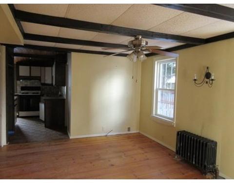 11 Burton St, Worcester, MA 01607 photo 6