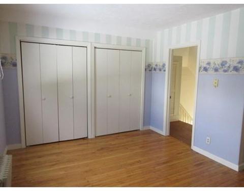 11 Burton St, Worcester, MA 01607 photo 18