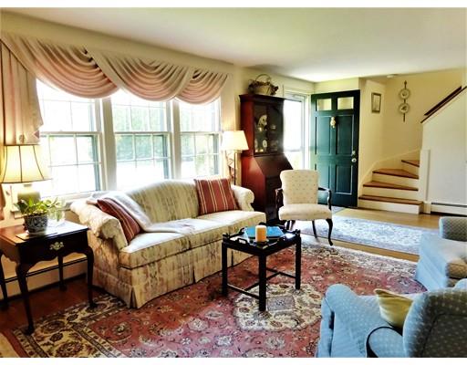 8 Spencer Rd, Acton, MA 01720 photo 2