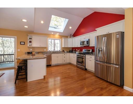 8 Brookside Cirle, Mashpee, MA 02649 photo 6