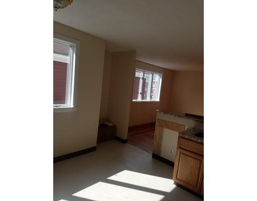 20 Clarence St, Everett, MA 02149 photo 13