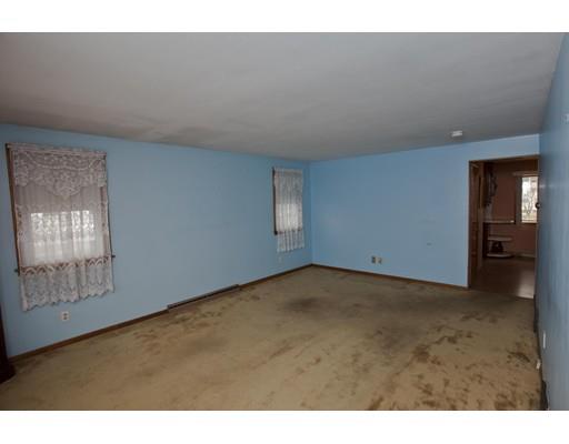 167 Middle St, Springfield, MA 01104 photo 12