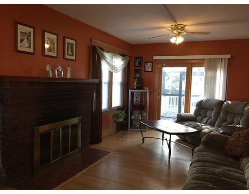 40 Peekskill Ave, Springfield, MA 01129 photo 6