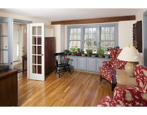 114 East St, Hingham, MA 02043 photo 8