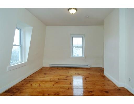 17 Catharine St, Worcester, MA 01605 photo 24