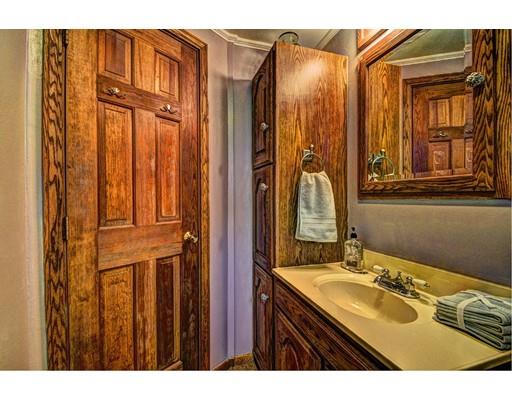 2 Krochmal Rd, Peabody, MA 01960 photo 16