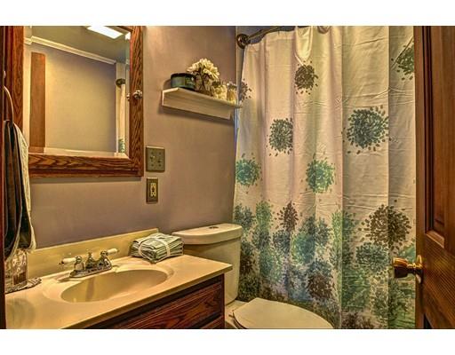 2 Krochmal Rd, Peabody, MA 01960 photo 15