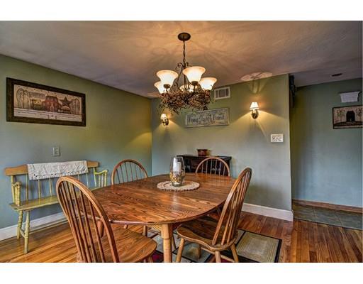 2 Krochmal Rd, Peabody, MA 01960 photo 6