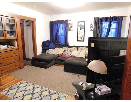 131 Bristol St, Springfield, MA 01109 photo 5