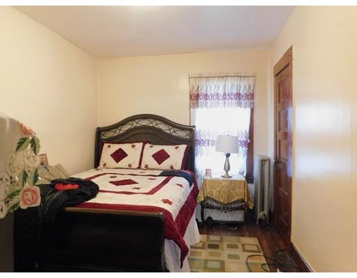 131 Bristol St, Springfield, MA 01109 photo 15