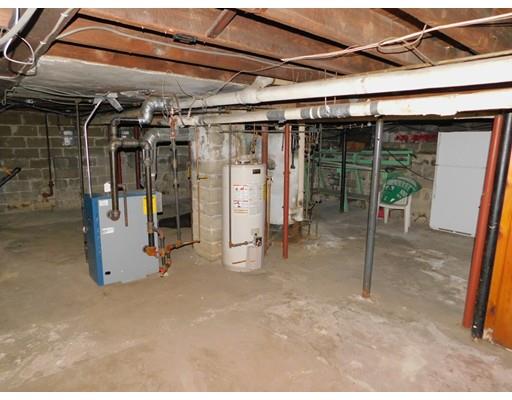 131 Bristol St, Springfield, MA 01109 photo 19