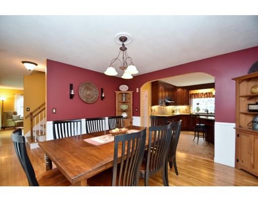74 High St, Upton, MA 01568 photo 6