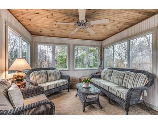 19 Robin Rd, Reading, MA 01867 photo 18