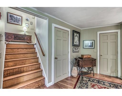19 Robin Rd, Reading, MA 01867 photo 10
