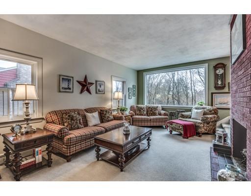 19 Robin Rd, Reading, MA 01867 photo 13