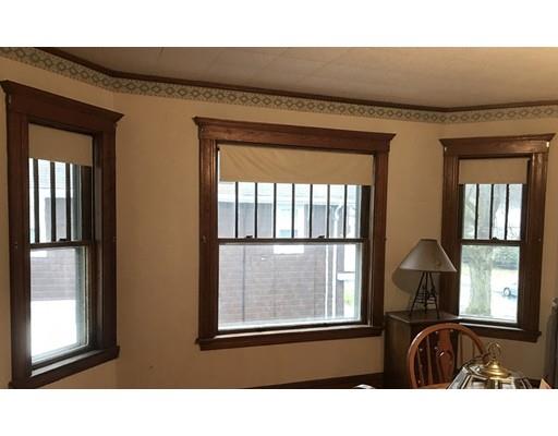 54 Temple St, Reading, MA 01867 photo 3