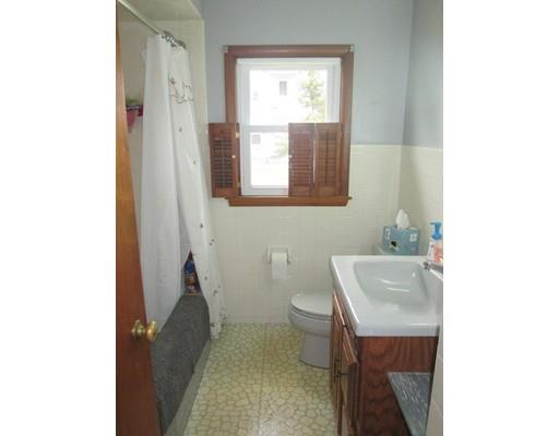 16 Eddy St, Webster, MA 01570 photo 20