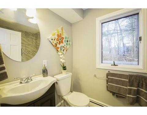 30 Strawberry Ln, Canton, MA 02021 photo 12