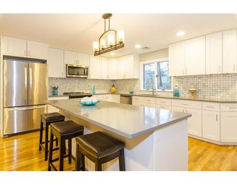 30 Strawberry Ln, Canton, MA 02021 photo 5