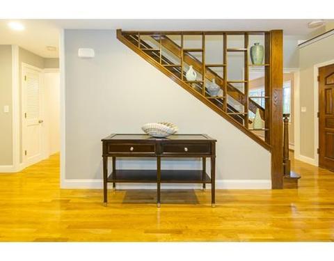 30 Strawberry Ln, Canton, MA 02021 photo 8