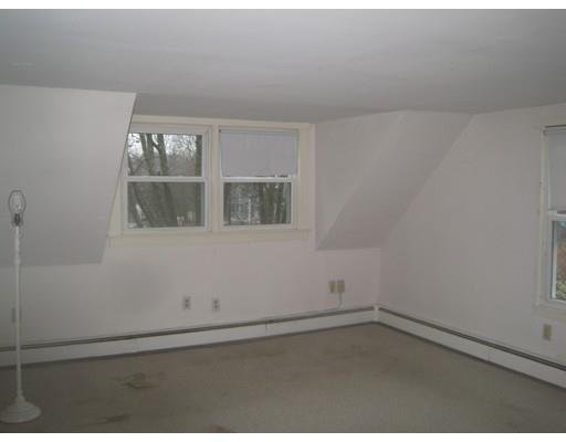 32 Pleasant St, Upton, MA 01568 photo 10