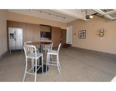 20 Mount Vernon St, Canton, MA 02021 photo 3